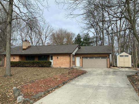 Photo of 2570 Gaywood Ct, Brookfield, WI 53045 (MLS # 1951999)