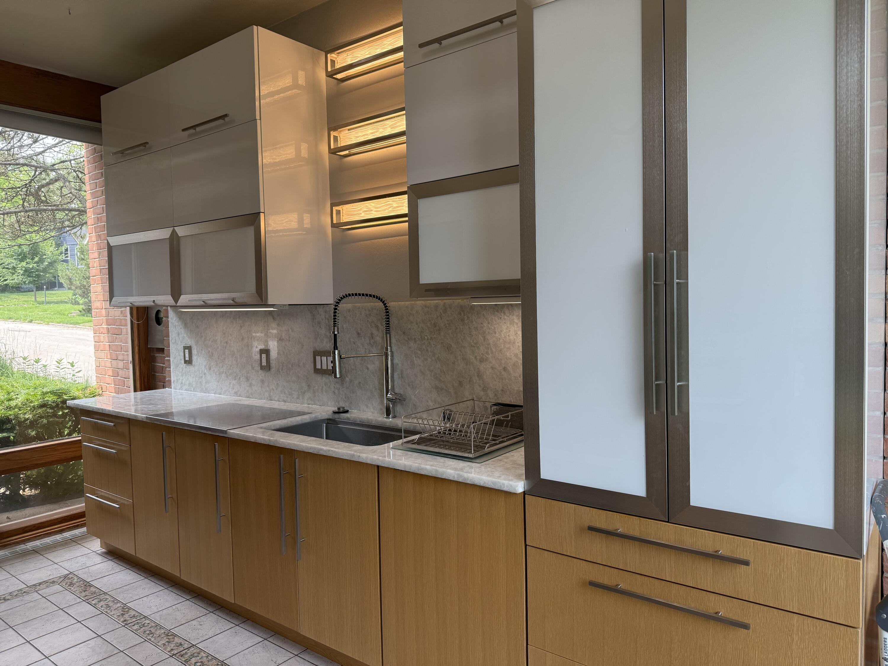 Port Washington, Arizona 53074, United States, 3 Bedrooms Bedrooms, ,3 BathroomsBathrooms,Residential,Active,176700