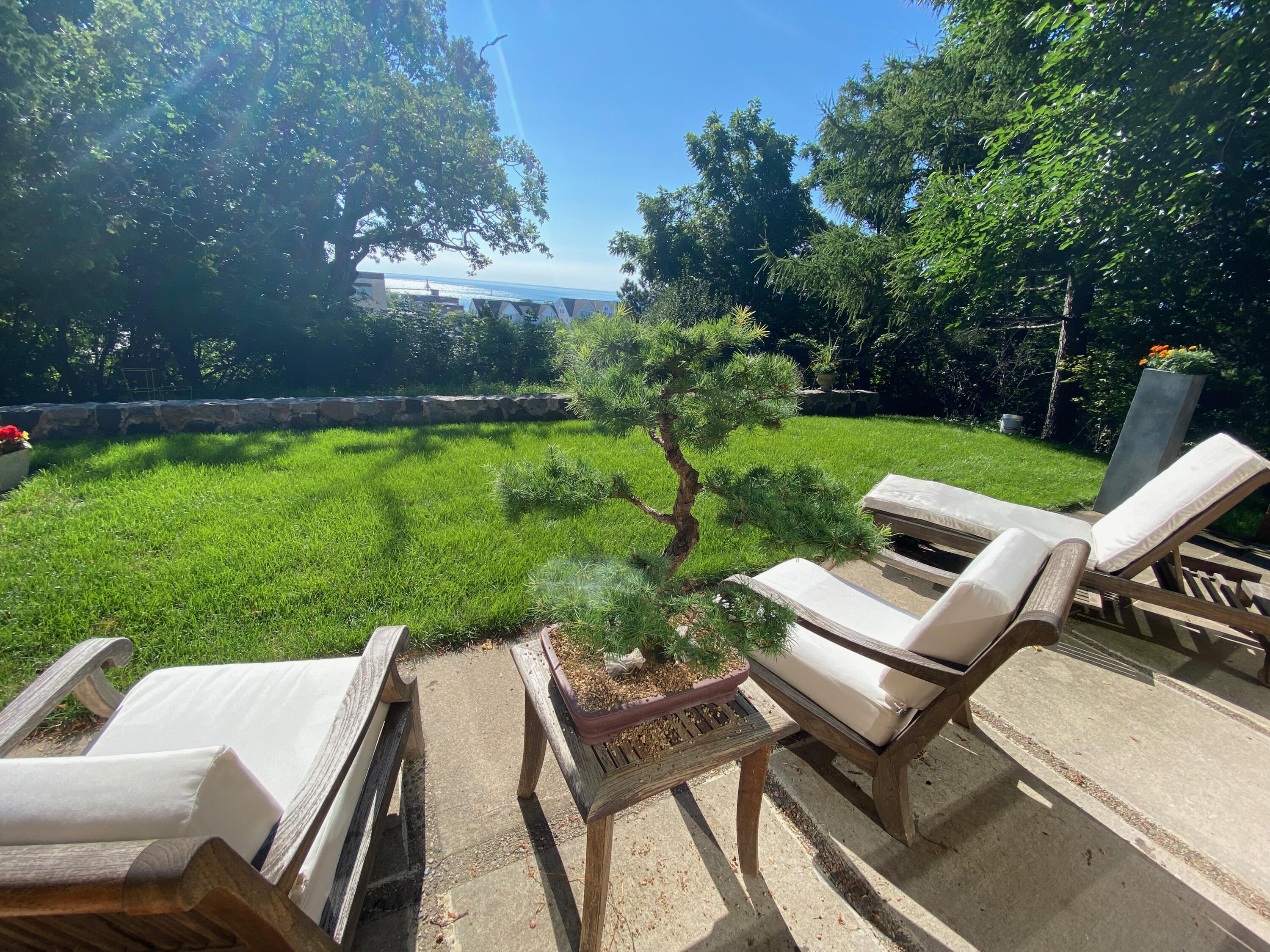 Port Washington, Arizona 53074, United States, 3 Bedrooms Bedrooms, ,3 BathroomsBathrooms,Residential,Active,176700