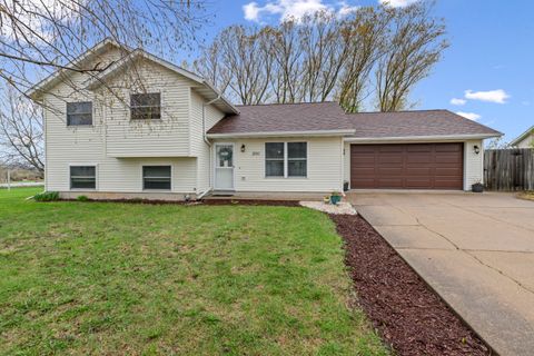 200 Nicholas St, Tomah, WI 54660 - MLS#: 1916431