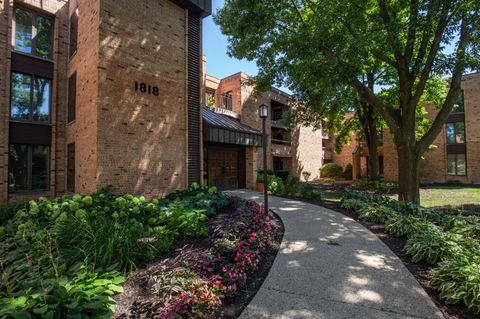 1818 E Shorewood Blvd, Shorewood, WI 53211 - #: 1907001