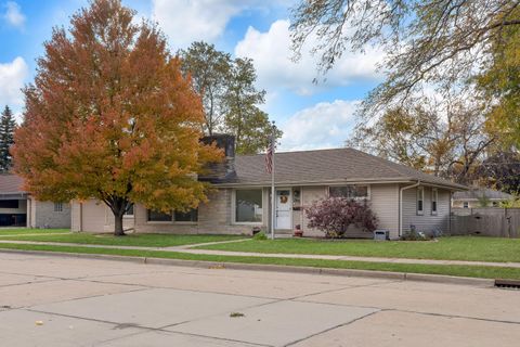 Photo of 3422 Stratford Ave, Racine, WI 53404 (MLS # 1944142)