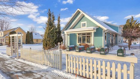 Photo of 1022 Wisconsin Ave, Sheboygan, WI 53081 (MLS # 1948092)