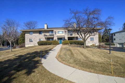 Photo of 112 E Freistadt Rd, Thiensville, WI 53092 (MLS # 1951095)