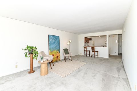 Photo of 2525 S Shore Dr, Milwaukee, WI 53207 (MLS # 1926366)