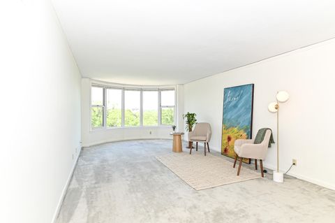 Photo of 2525 S Shore Dr, Milwaukee, WI 53207 (MLS # 1926366)