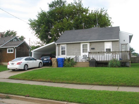 Photo of 5318 65th St, Kenosha, WI 53142 (MLS # 1979245)