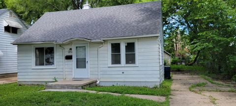 Photo of 4652 N 49th St, Milwaukee, WI 53218 (MLS # 1923597)