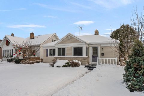 Photo of 1217 North Ave, Sheboygan, WI 53083 (MLS # 1945739)
