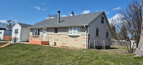 Photo of 2430 W College Ave, Milwaukee, WI 53221 (MLS # 1964161)