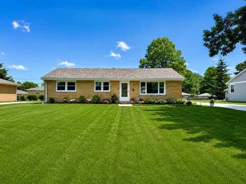 Photo of 8506 N 51st St, Brown Deer, WI 53223 (MLS # 1969819)