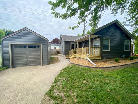 Photo of 5229 N 64th St, Milwaukee, WI 53218 (MLS # 1971363)