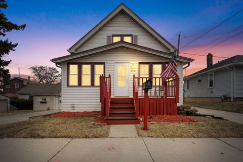 Photo of 316 S 71st St, Milwaukee, WI 53214 (MLS # 1951898)
