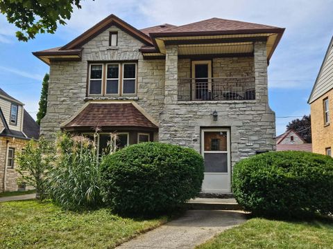 Photo of 2791 N 69th St, Milwaukee, WI 53210 (MLS # 1936426)