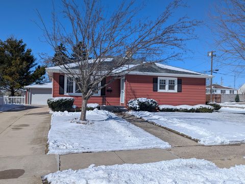 Photo of 5302 46th Ave, Kenosha, WI 53144 (MLS # 1954140)