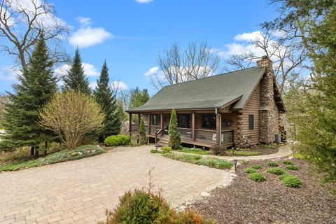 Photo of W5782 Ridge Rd, La Grange, WI 53121 (MLS # 1959394)