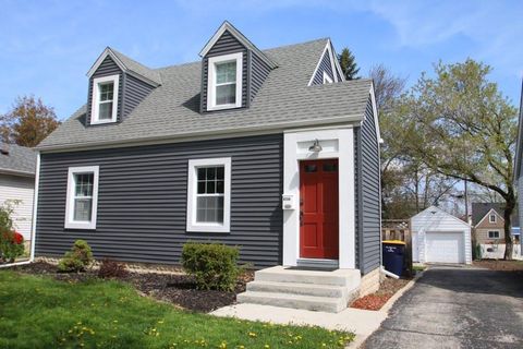 Photo of 8724 W McMyron St, West Allis, WI 53214 (MLS # 1952565)