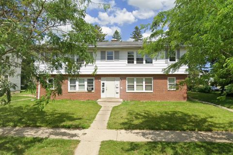 Photo of 6016 N 61st St, Milwaukee, WI 53218 (MLS # 1939386)