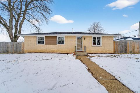 Photo of 3620 88th St, Kenosha, WI 53142 (MLS # 1947685)