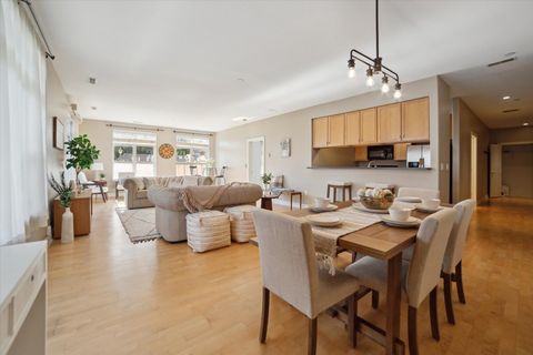 Photo of 1925 N Water St, Milwaukee, WI 53202 (MLS # 1923979)