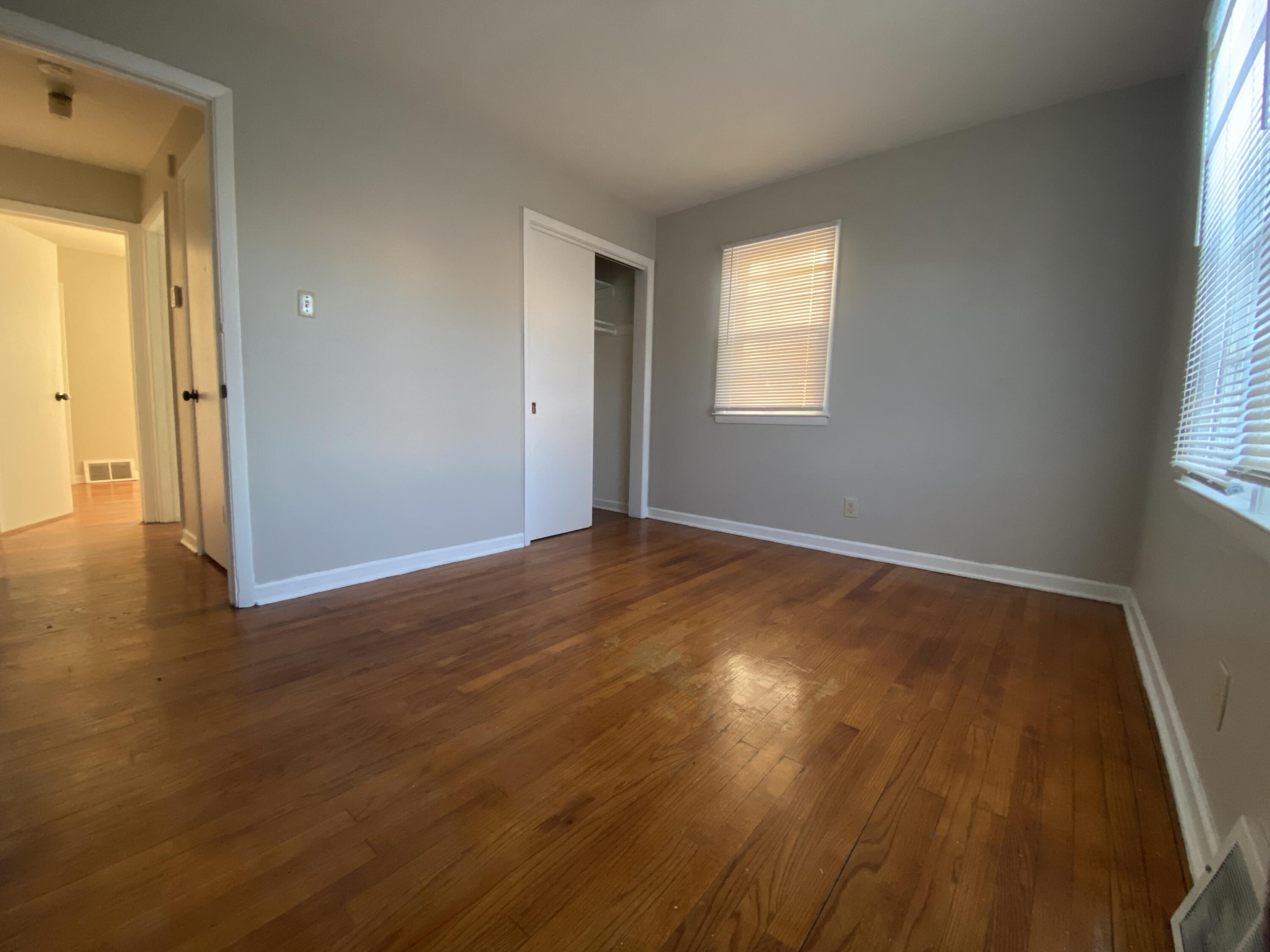 Milwaukee, Wisconsin 53218, United States, 3 Bedrooms Bedrooms, ,1 BathroomBathrooms,Residential,Active,189832