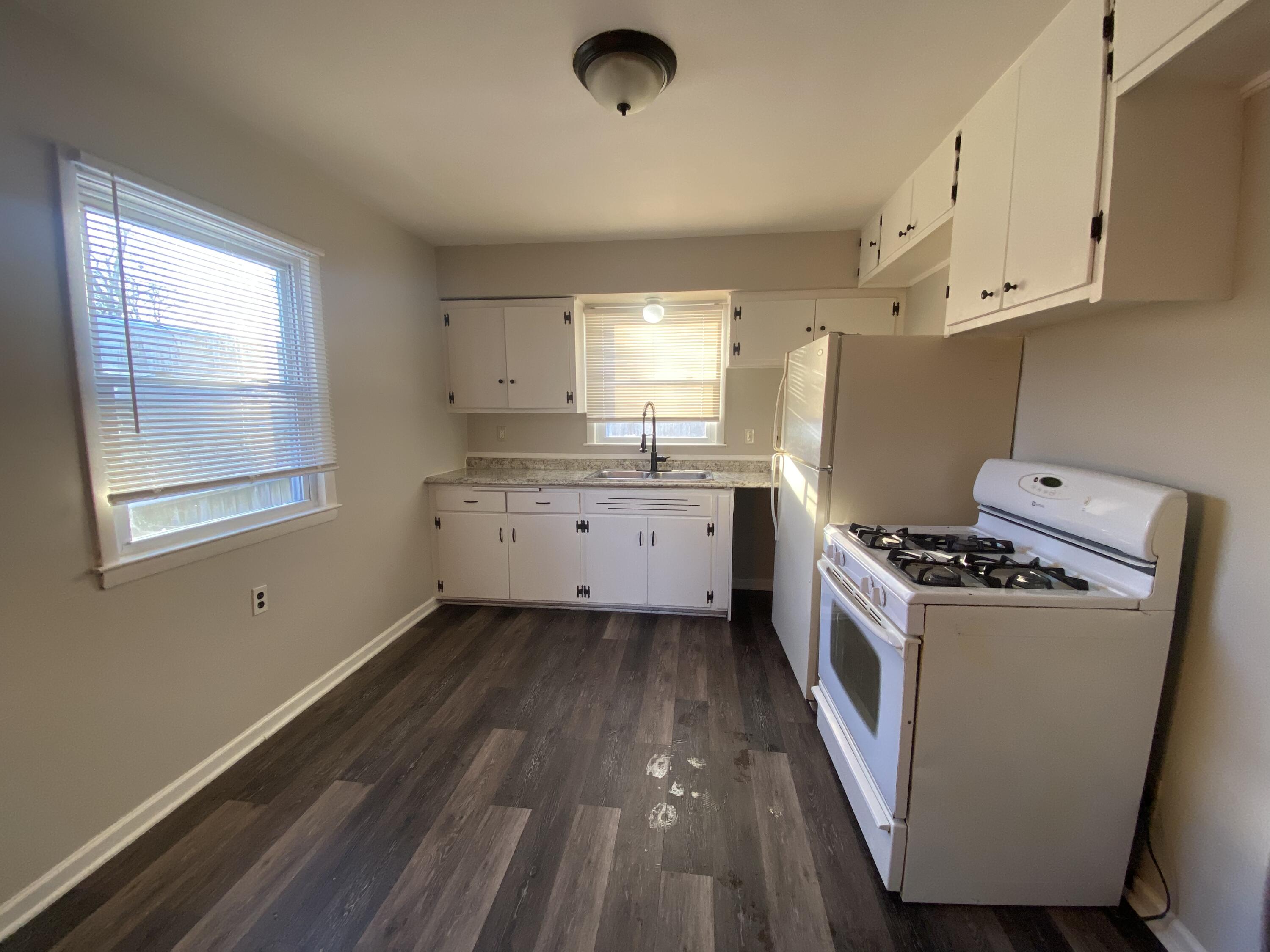 Milwaukee, Wisconsin 53218, United States, 3 Bedrooms Bedrooms, ,1 BathroomBathrooms,Residential,Active,189832