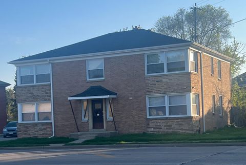 Photo of 6050 W Appleton Ave, Milwaukee, WI 53210 (MLS # 1961744)