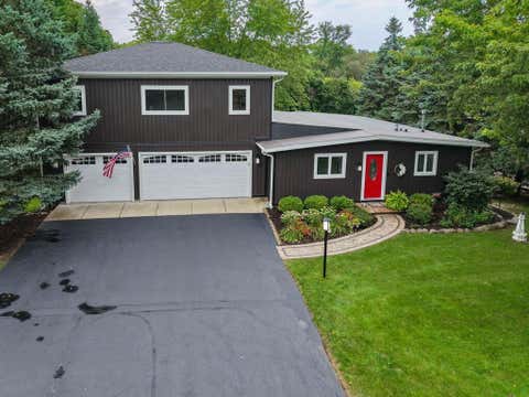 Photo of W5159 Bay Shore Dr, La Grange, WI 53121 (MLS # 1977791)