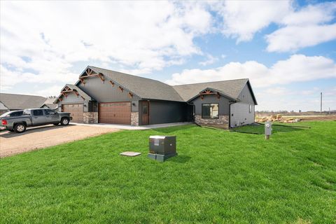 Photo of S4676 Erickson Ln, Jefferson, WI 54665 (MLS # 1959497)