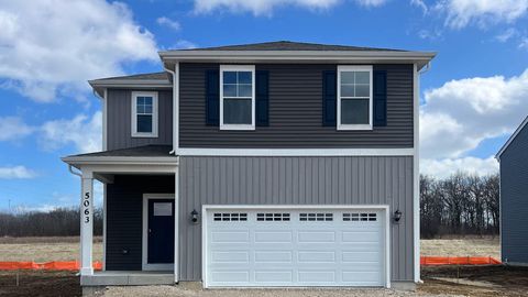 Photo of 7062 Oakmont Rd, Mount Pleasant, WI 53403 (MLS # 1951469)