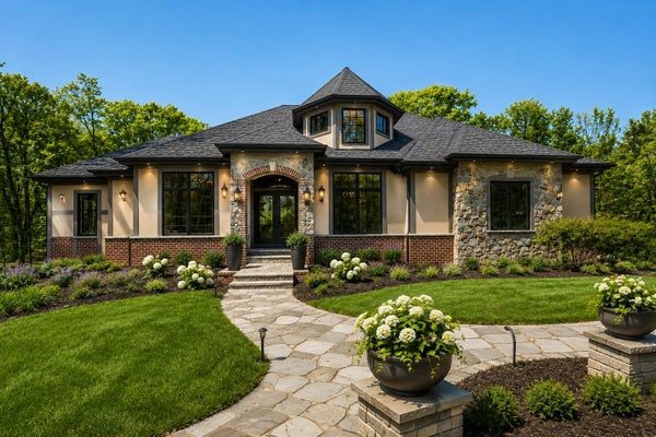 1021 EMERALD DR, HARTFORD, WI 53027 - Image aeae25eb94e46a2aa8edf6ffd9fc1bbc/4014441365