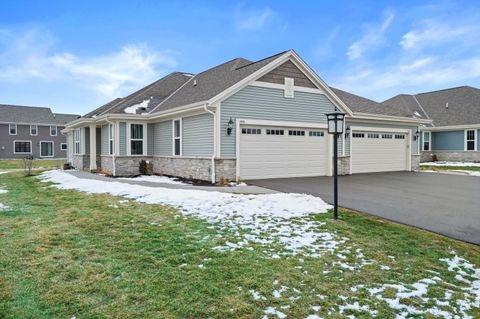 Photo of 1479 Sandhill Ln, Mukwonago, WI 53149 (MLS # 1946642)