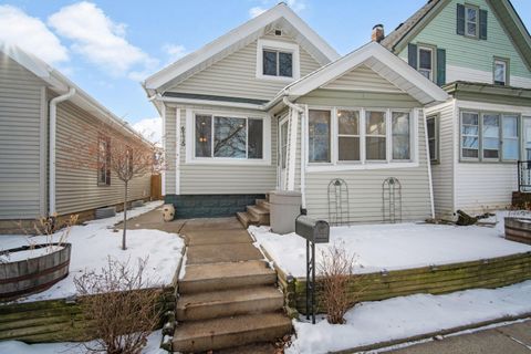 Photo of 6115 W Lapham St, West Allis, WI 53214 (MLS # 1949438)