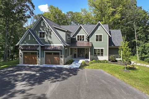 W3650 Snake Rd Linn WI 53147