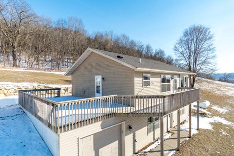 Photo of 500 White Tail Dr, Stoddard, WI 54658 (MLS # 1949665)