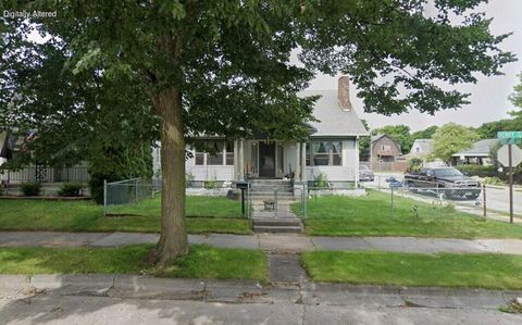 Photo of 2202 Henry St, Sheboygan, WI 53081 (MLS # 1960057)