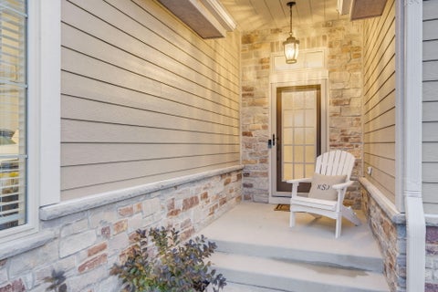 Photo of 1620 Belmont Ln, Oconomowoc, WI 53066 (MLS # 1982277)