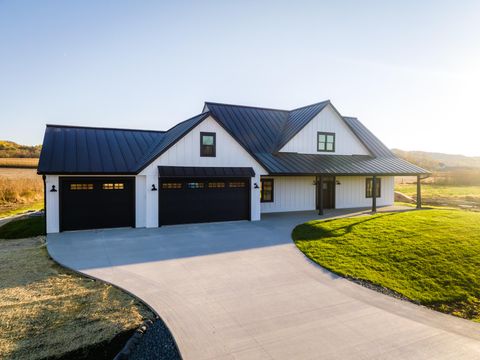 Photo of W4051 Twin Creeks Rd, Barre, WI 54601 (MLS # 1941164) Photo of W4051 Twin Creeks Rd, Barre, WI 54601 (MLS # 1941164)