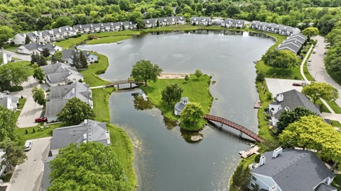 Photo of 8306 S Tuckaway Shores Dr, Franklin, WI 53132 (MLS # 1967683)