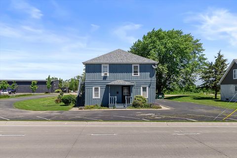 Photo of 11820 12th St, Somers, WI 53177 (MLS # 1970099)