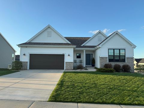 Photo of 534 Foxfield Rd, Oregon, WI 53575 (MLS # 1958260)
