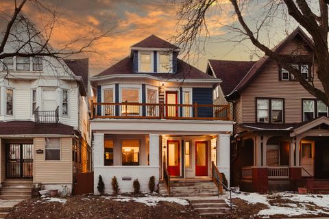 Photo of 507-509 N 31st St, Milwaukee, WI 53208 (MLS # 1950481)