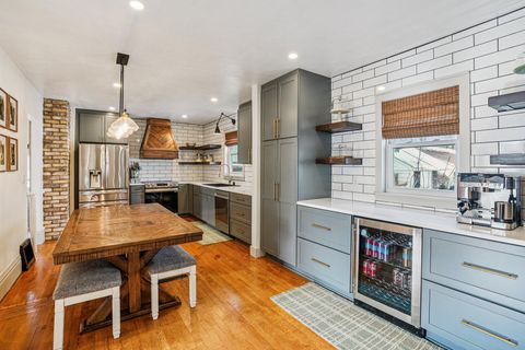 Photo of 1712 Saemann Ave, Sheboygan, WI 53081 (MLS # 1948827)