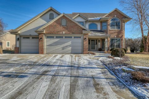 W150N7328 Wood View Dr, Menomonee Falls, WI 53051 - #: 1904105