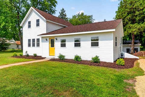 Photo of 250 Lawrence St, Westfield, WI 53964 (MLS # 1975420)