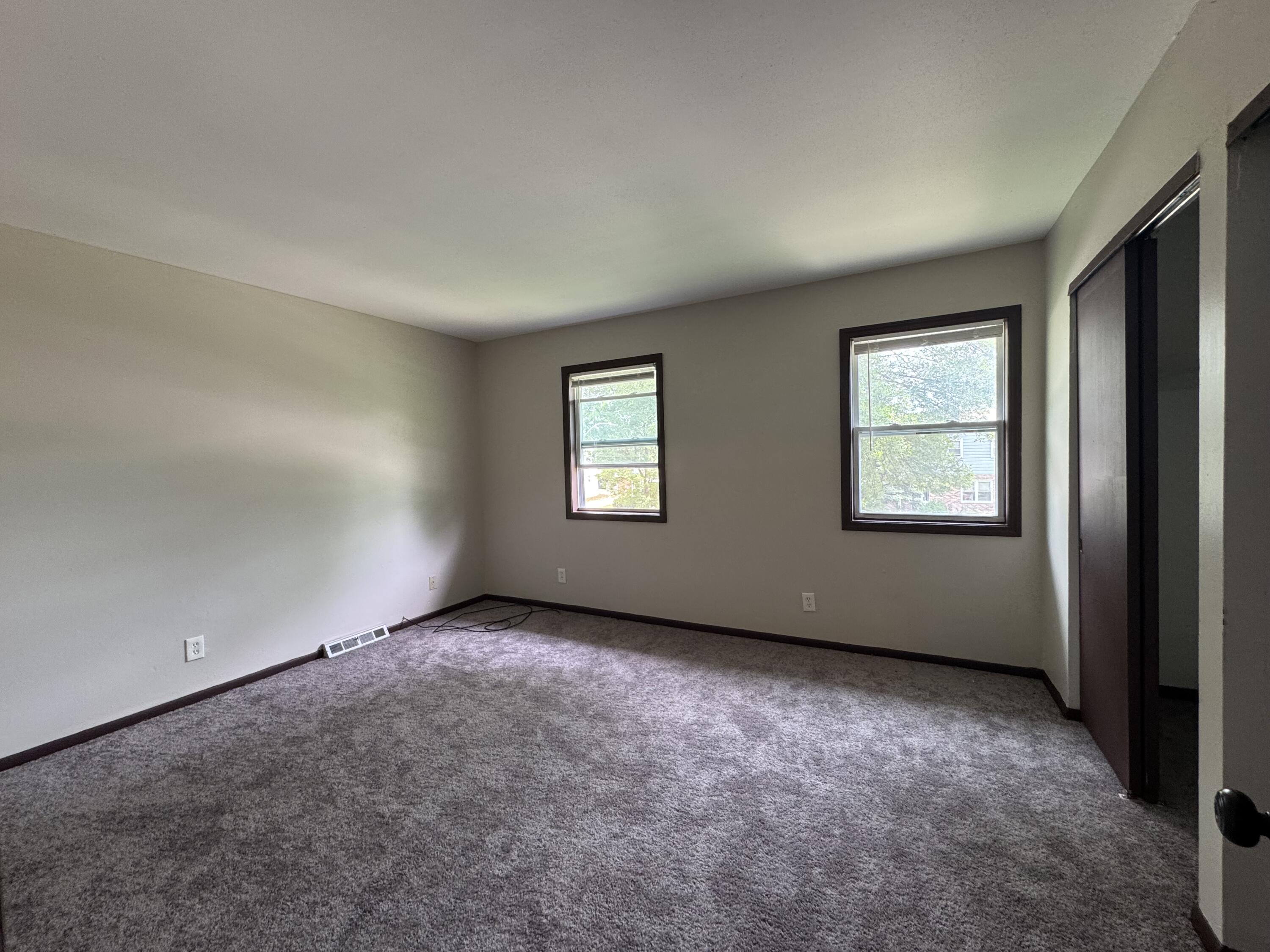 Milwaukee, Wisconsin 53224, United States, 3 Bedrooms Bedrooms, ,2 BathroomsBathrooms,Residential,Active,168223