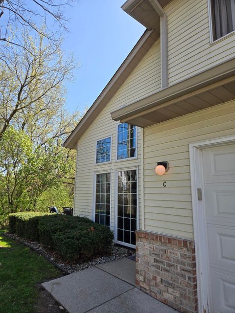 Photo of 2409 Fox River Pkwy, Waukesha, WI 53189 (MLS # 1958972)