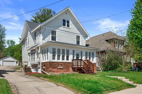 Photo of 64 Union St, Hartford, WI 53027 (MLS # 1962862)