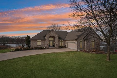 Photo of N4985 Arrowhead Trl, Hubbard, WI 53039 (MLS # 1950475)