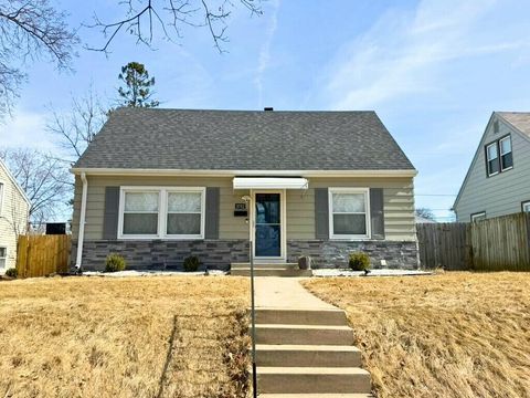 3752 N 58th Blvd, Milwaukee, WI 53216 - #: 1909655